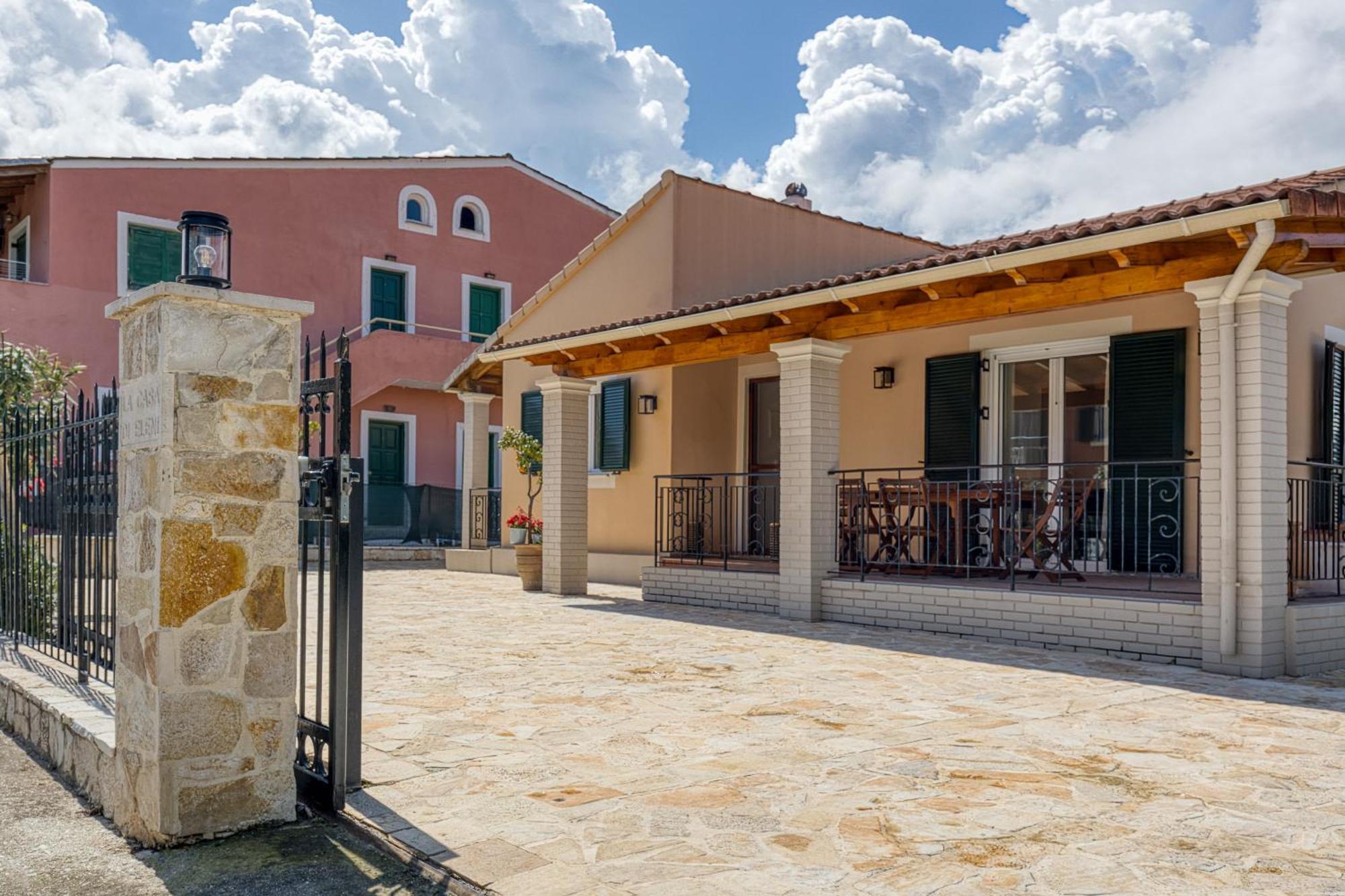 Villa La Casa Di Eleni Acharavi  Exterior foto